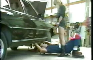 La tímida adolescente Stefani se atraganta videos pornos latinos amateurs con la polla