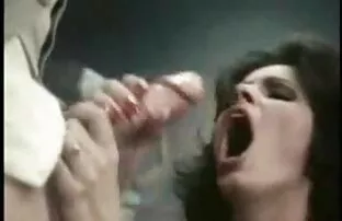 Esther y amateur latino videos Emmie