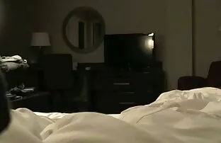 La abuela Alena videos sexo amateur latino está complaciendo la pequeña polla del abuelo