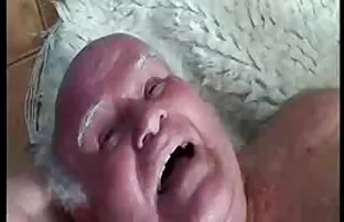 Trío amateur sexo latino clásico